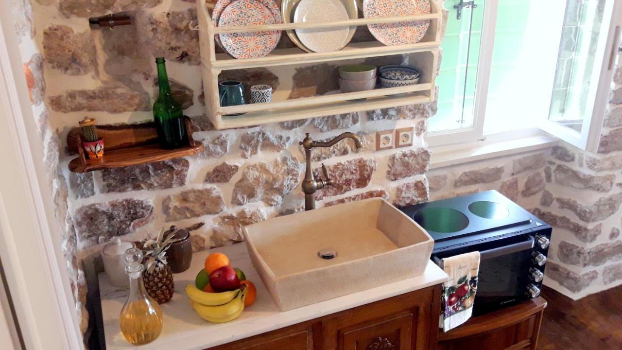 1836 Traditional House Vathy  Extérieur photo
