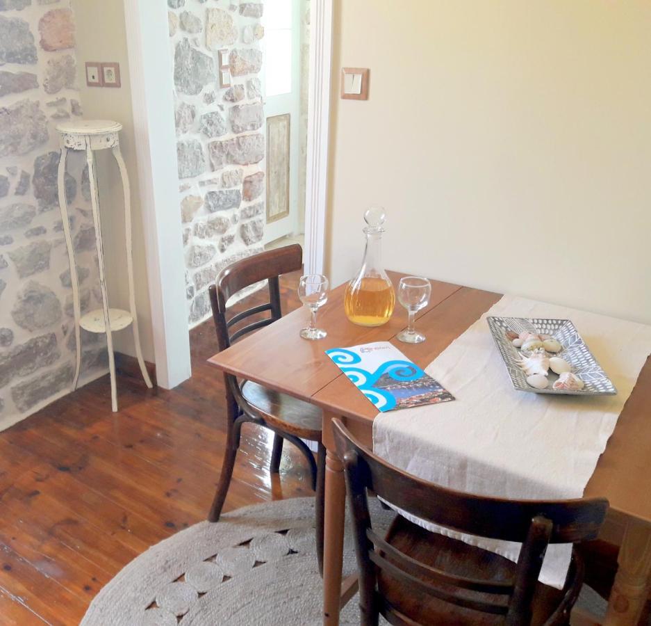 1836 Traditional House Vathy  Extérieur photo